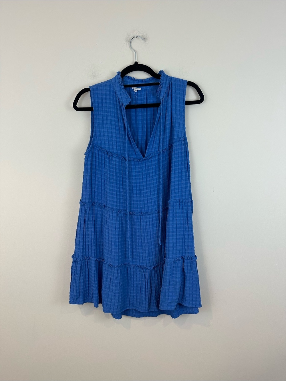 En Creme Sleeveless Tiered Blue V-Neck Tunic Dress Checkered Textured Medium